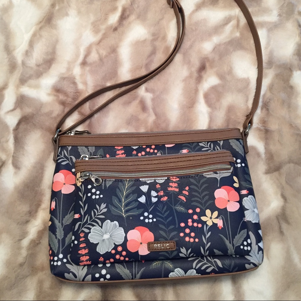 NWOT Relic Crossbody Bag
